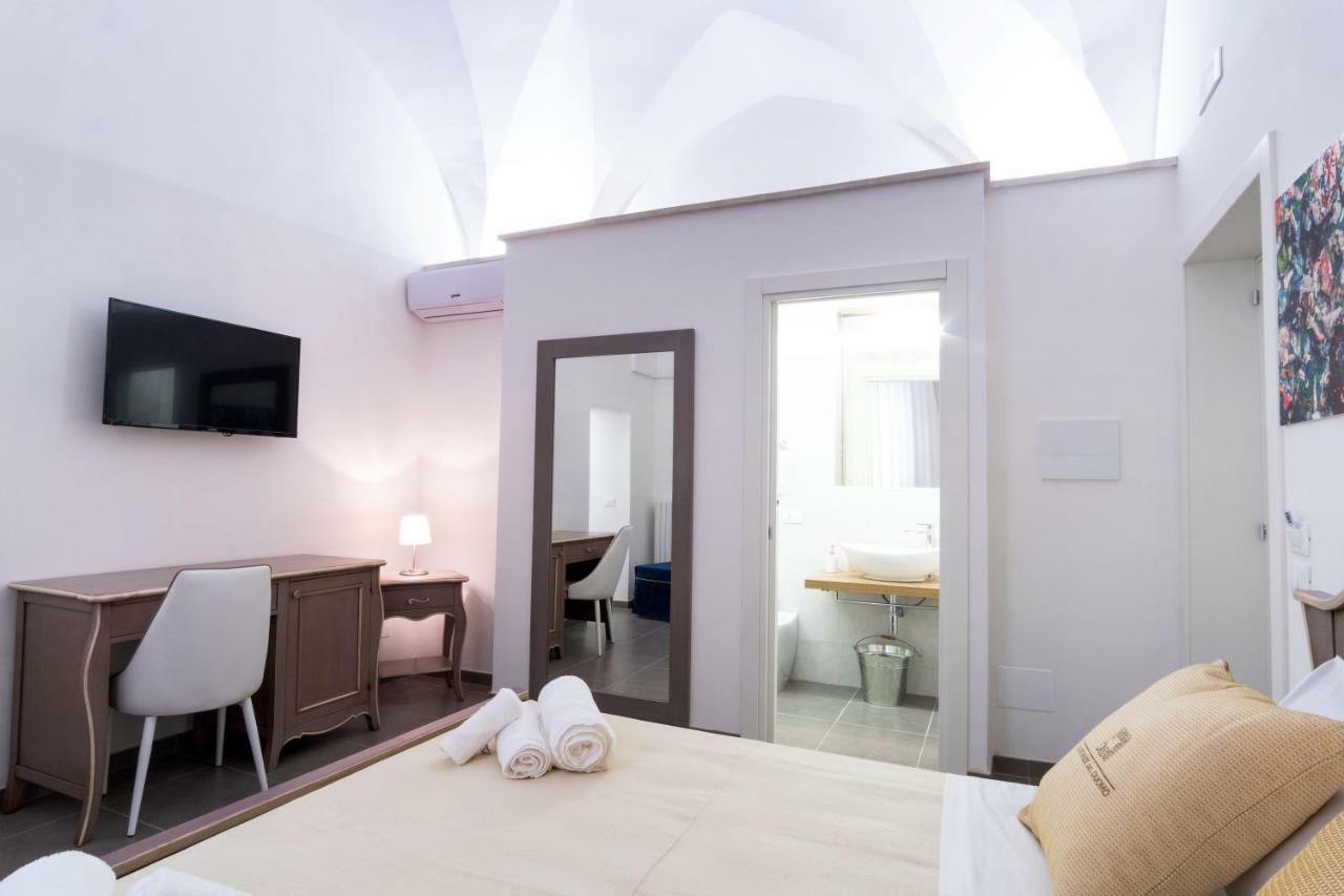 Le Stanze Del Duomo Bed & Breakfast Lecce Exterior photo